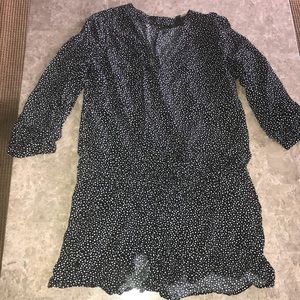 Banana republic black and white romper small